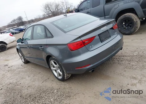 2016 Audi A3 2.0T Premium z USA, uszkodzony, nr VIN WAUB8GFF2G1030088